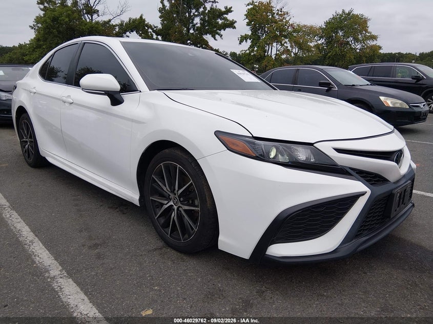 2024 TOYOTA CAMRY SE | 4T1G11AK3RU882896 | UPCARS