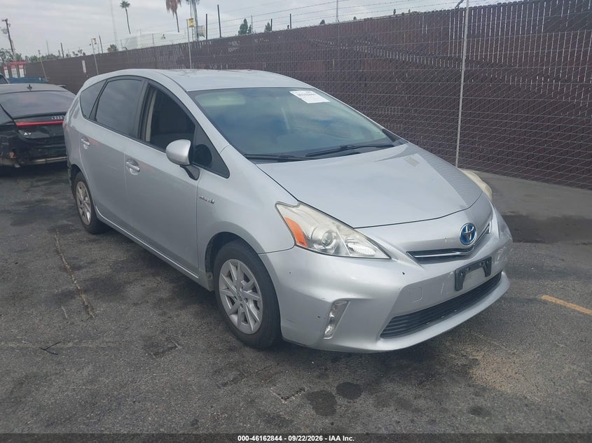 2014 TOYOTA PRIUS V THREE | JTDZN3EU5EJ004942 | UPCARS