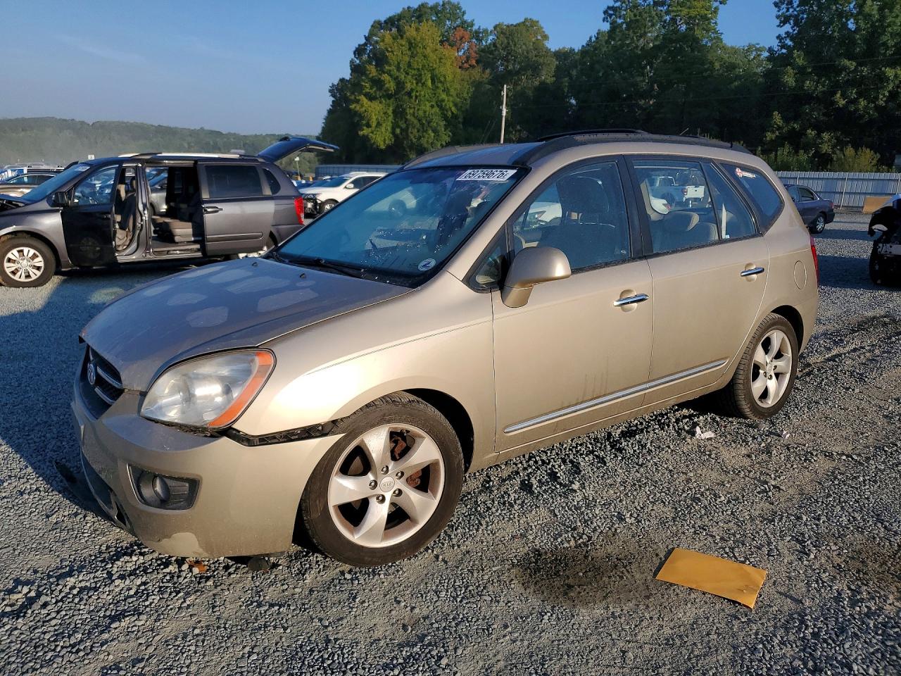 2008 KIA RONDO LX | KNAFG526X87129299 | UPCARS