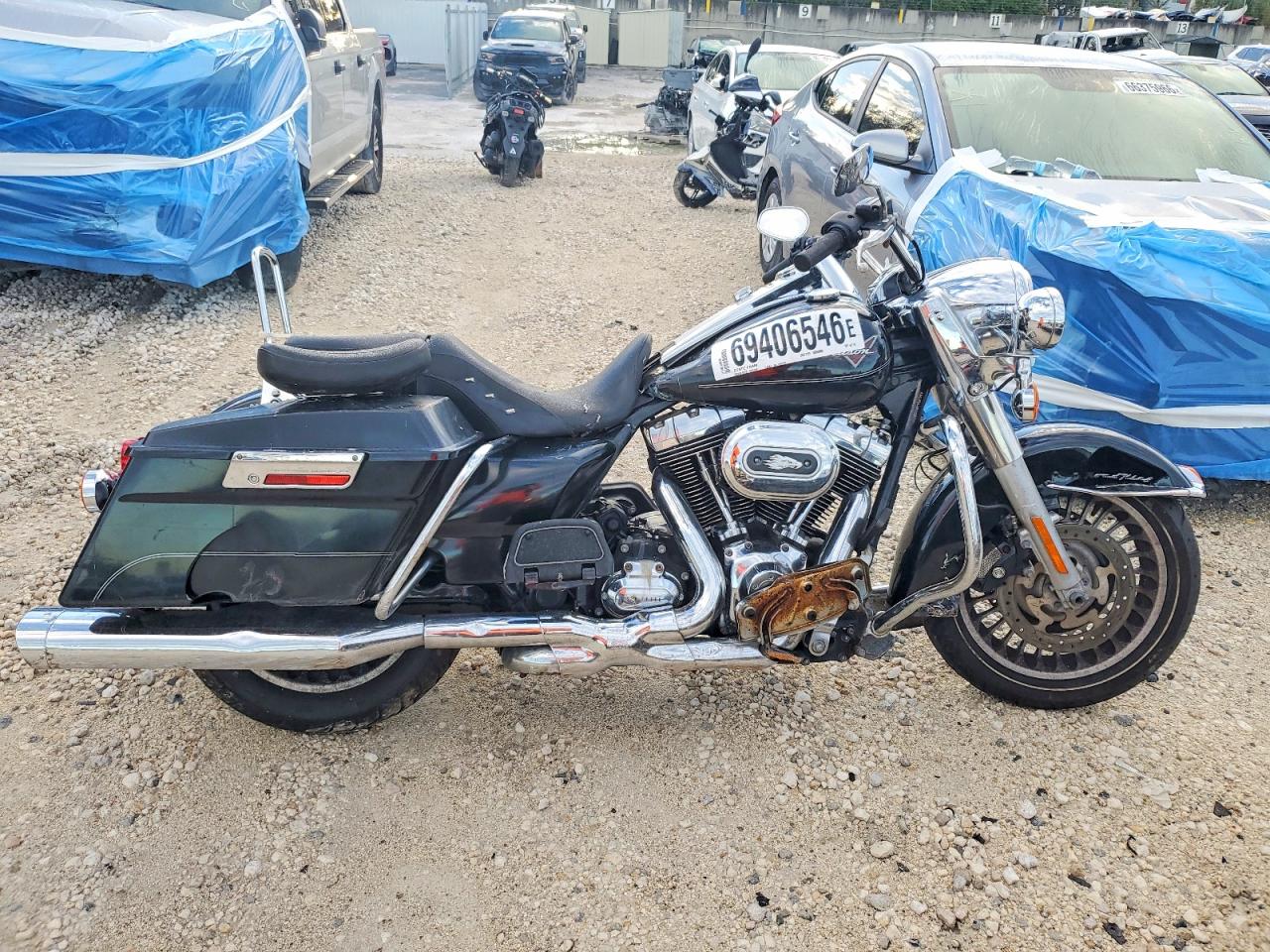 2011 HARLEY-DAVIDSON FL | 1HD1FB414BB661277 | UPCARS
