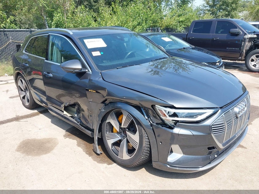 2019 AUDI E-TRON PREMIUM PLUS | WA1VAAGE3KB006208 | UPCARS