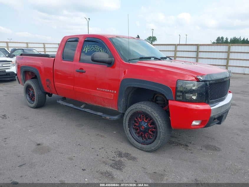 2008 CHEVROLET SILVERADO 1500 LT2 | 2GCEK190081257670 | UPCARS