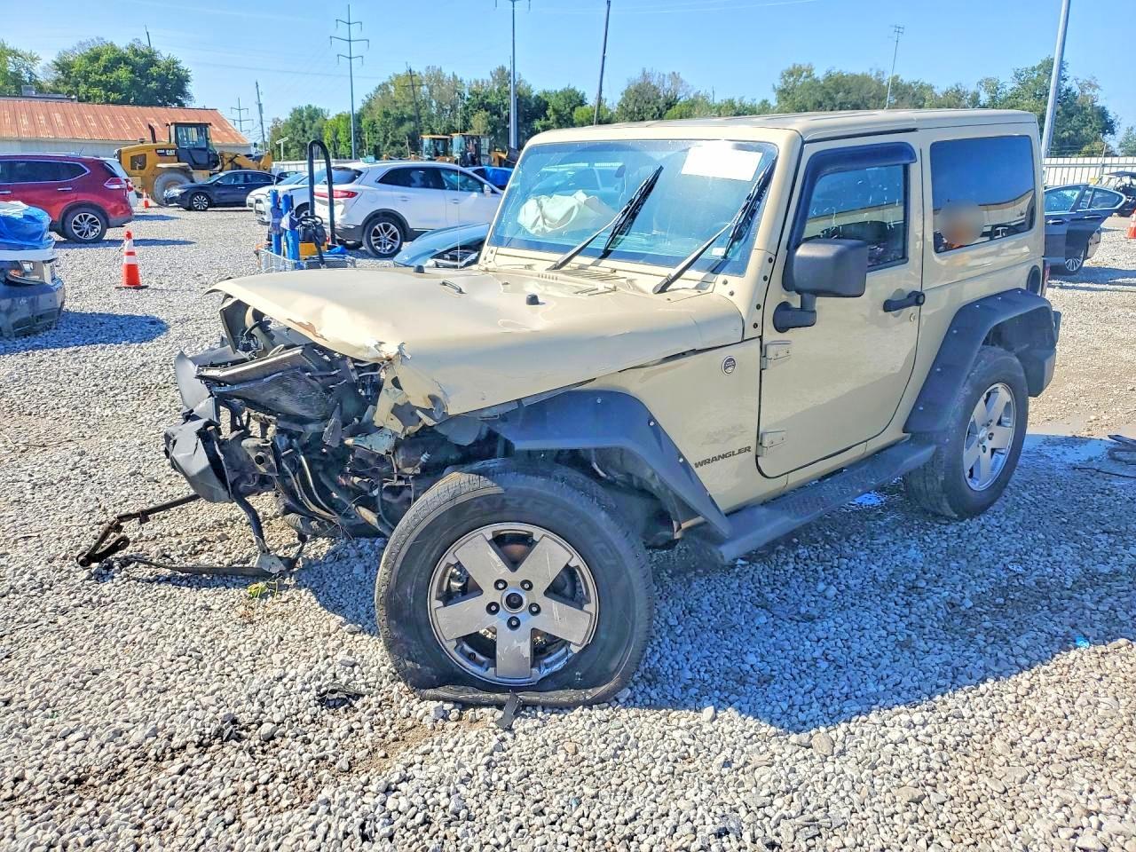 2011 JEEP WRANGLER SAHARA | 1J4AA5D10BL516727 | UPCARS