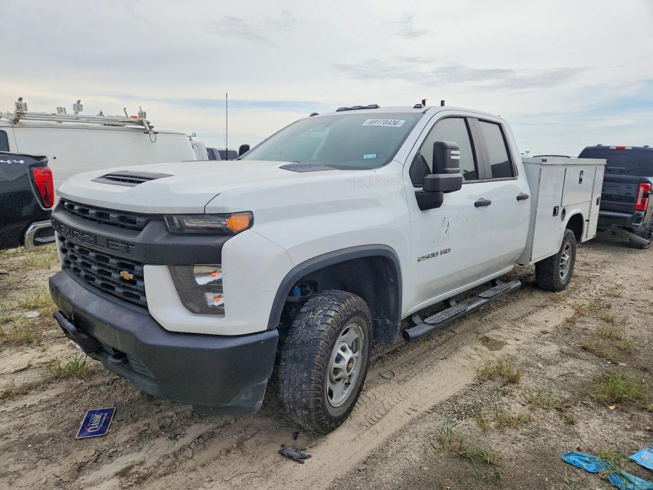 2020 CHEVROLET SILVERADO C2500 HEAVY DUTY | 1GB2WLE76LF233739 | UPCARS