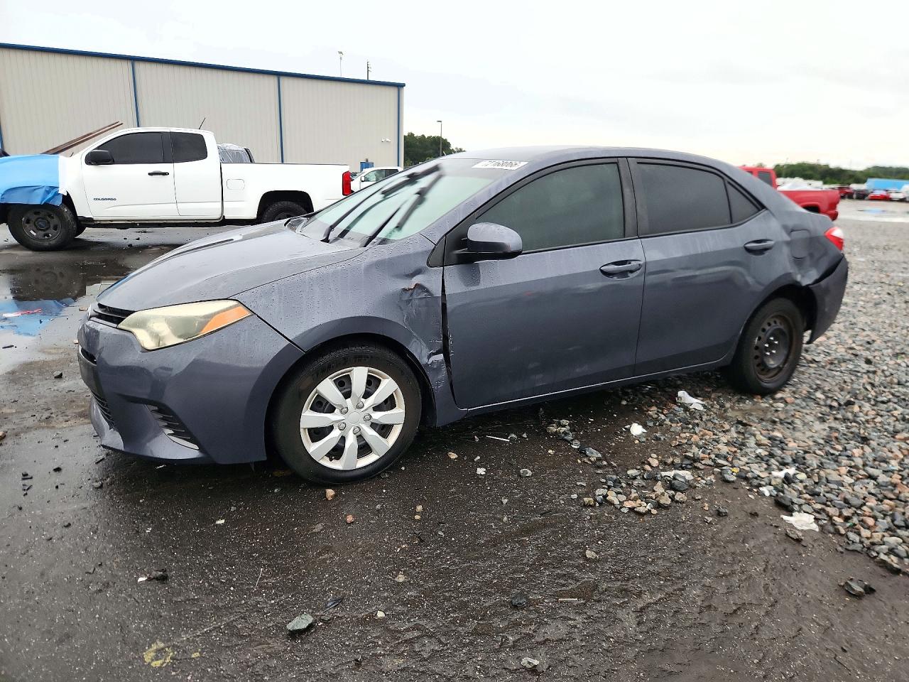 2015 TOYOTA COROLLA LE | 5YFBURHE1FP326843 | UPCARS