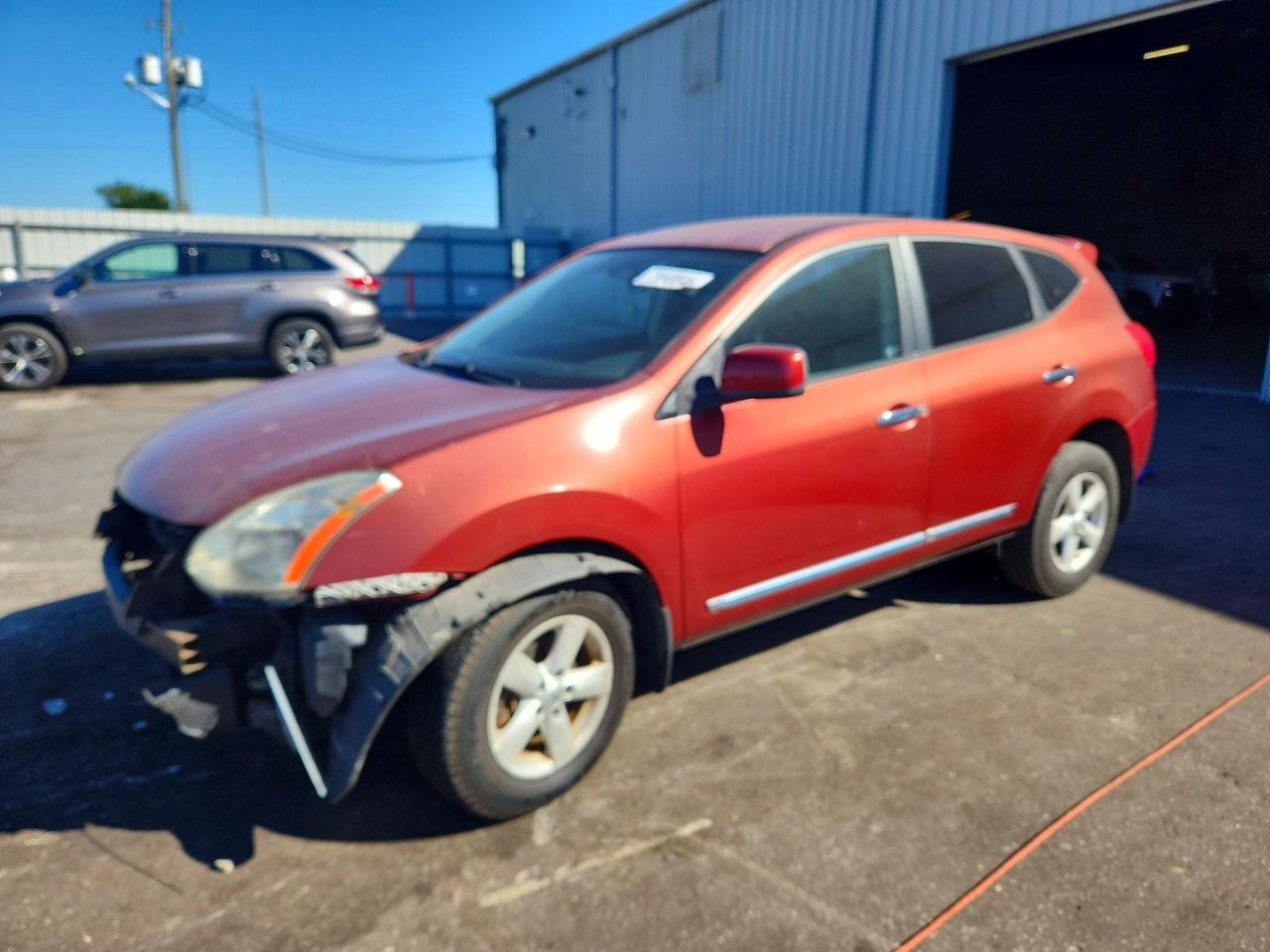 2013 NISSAN ROGUE S | JN8AS5MT8DW023940 | UPCARS