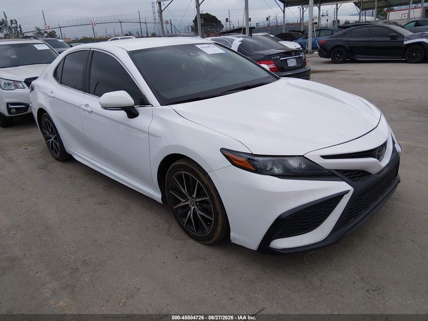 2024 TOYOTA CAMRY SE | 4T1G11AK9RU897113 | UPCARS
