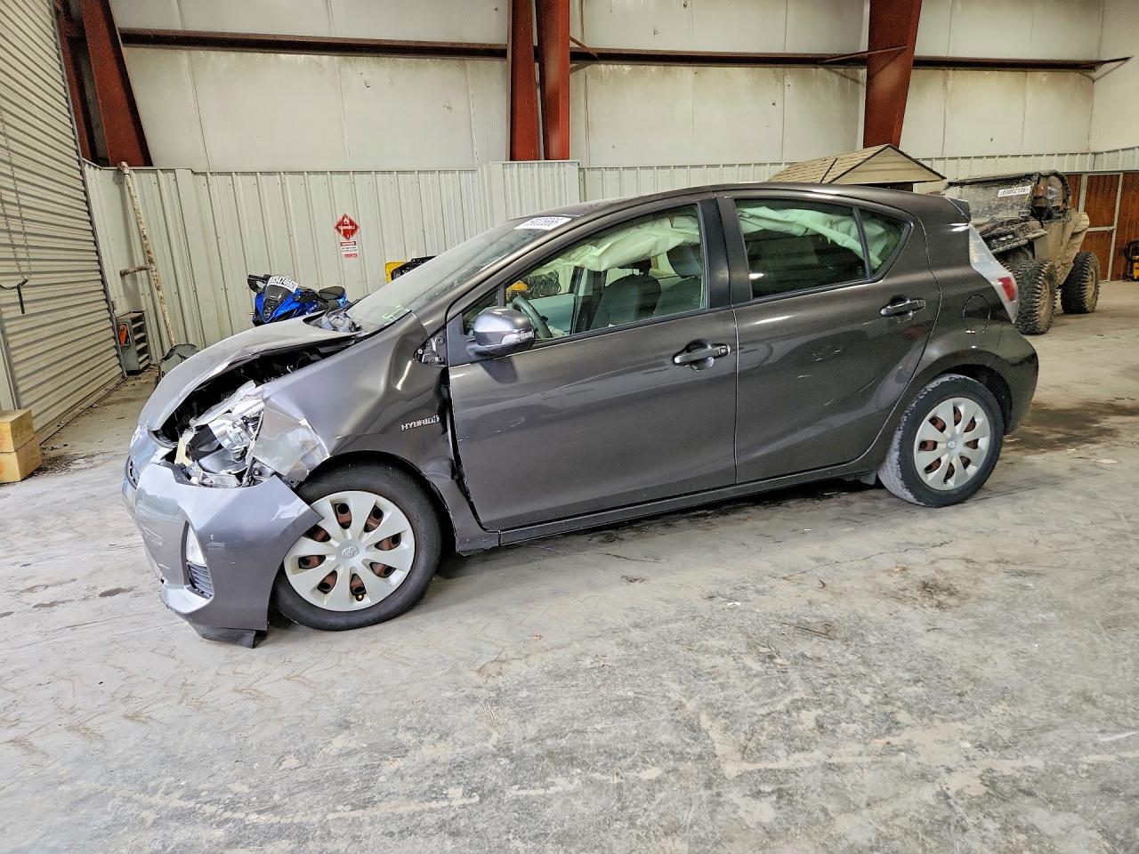 2013 TOYOTA PRIUS TWO | JTDKDTB39D1541828 | UPCARS