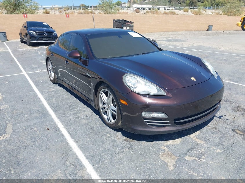 2011 PORSCHE PANAMERA 4 | WP0AA2A71BL018372 | UPCARS