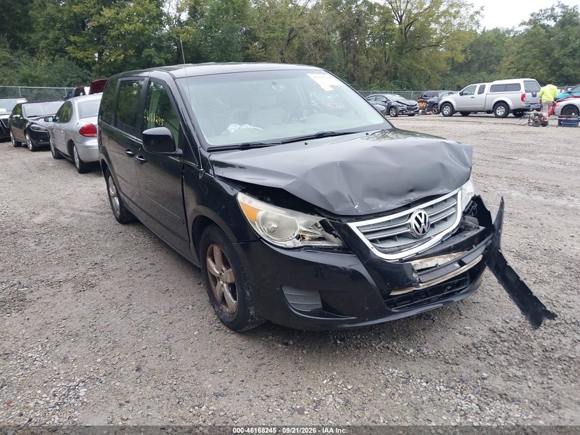2010 VOLKSWAGEN ROUTAN SE | 2V4RW3D12AR360054 | UPCARS