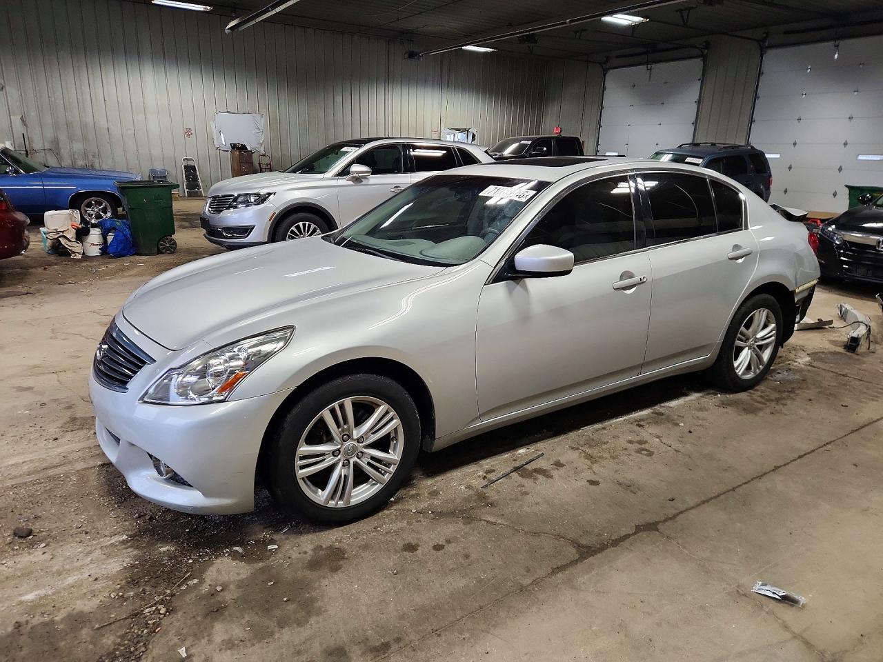2013 INFINITI G37 X | JN1CV6AR5DM765821 | UPCARS