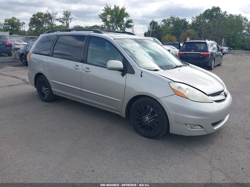 2009 TOYOTA SIENNA XLE | 5TDZK22CX9S261912 | UPCARS