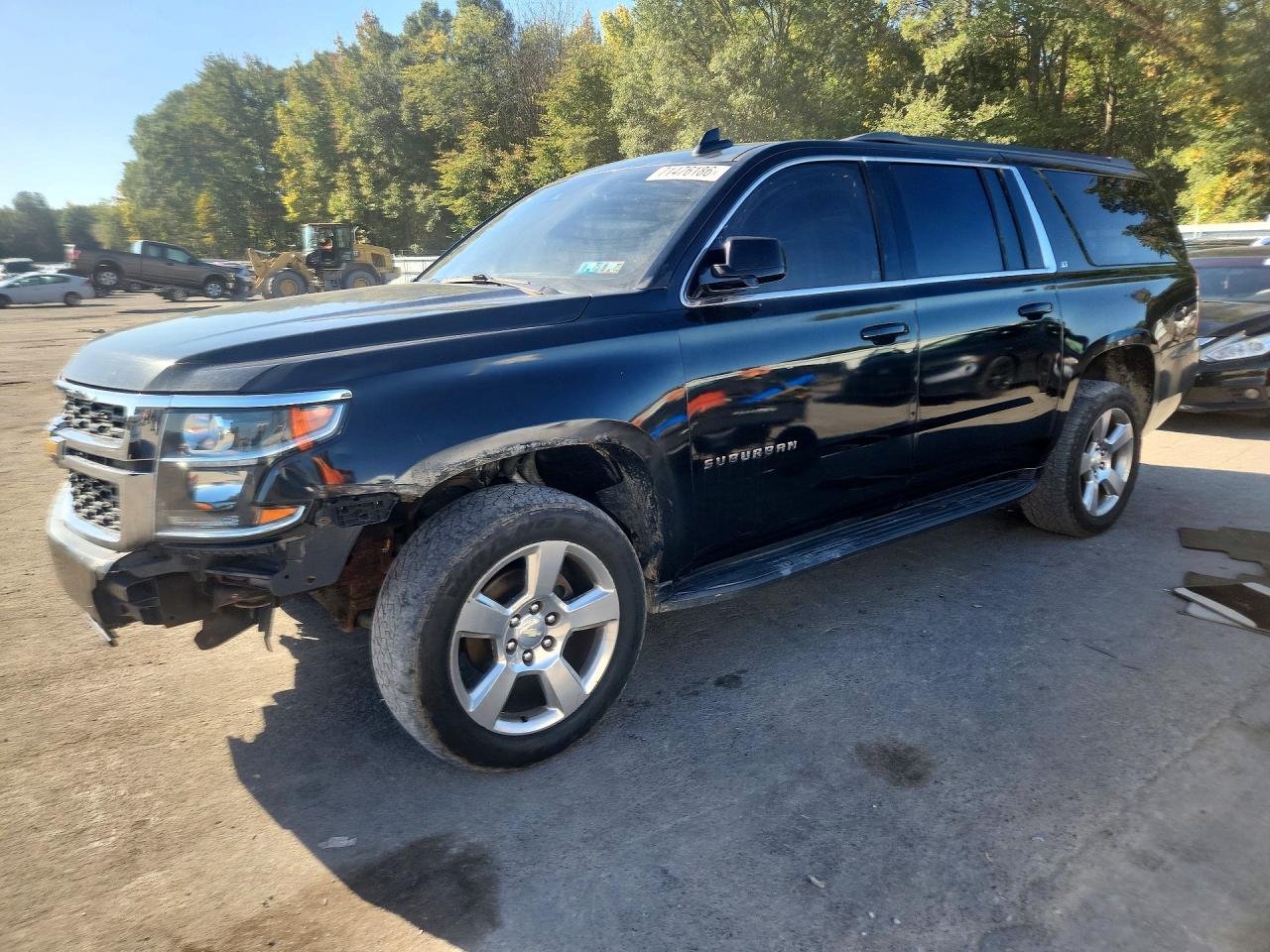 2017 CHEVROLET SUBURBAN K1500 LT | 1GNSKHKC3HR172126 | UPCARS