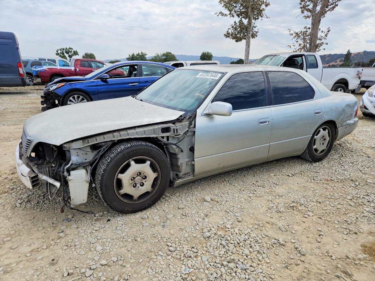 2000 LEXUS LS 400 | JT8BH28F7Y0181615 | UPCARS