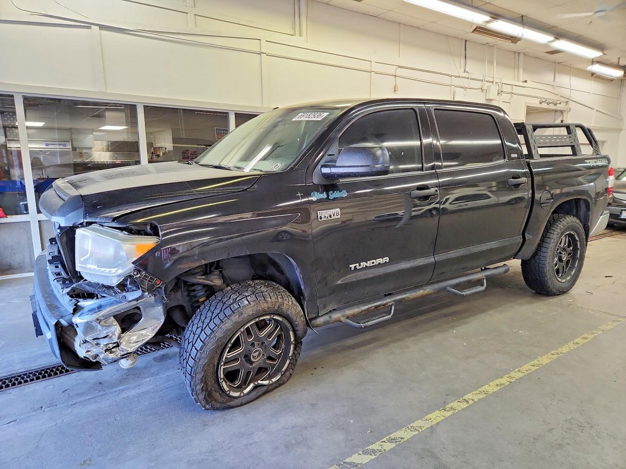 2017 TOYOTA TUNDRA SR5 | 5TFDY5F13HX604183 | UPCARS