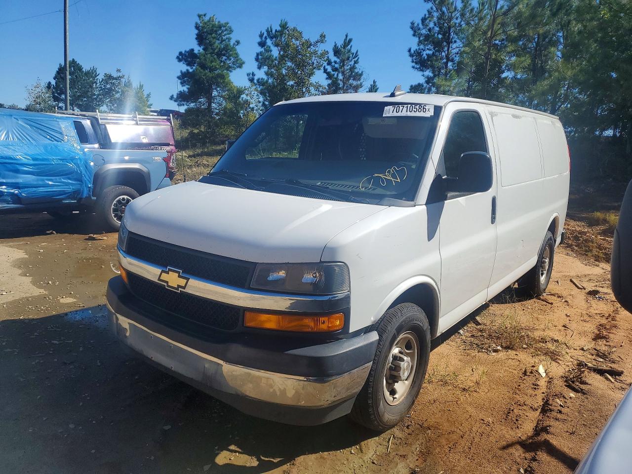 2020 CHEVROLET EXPRESS | 1GCWGAFG1L1183679 | UPCARS