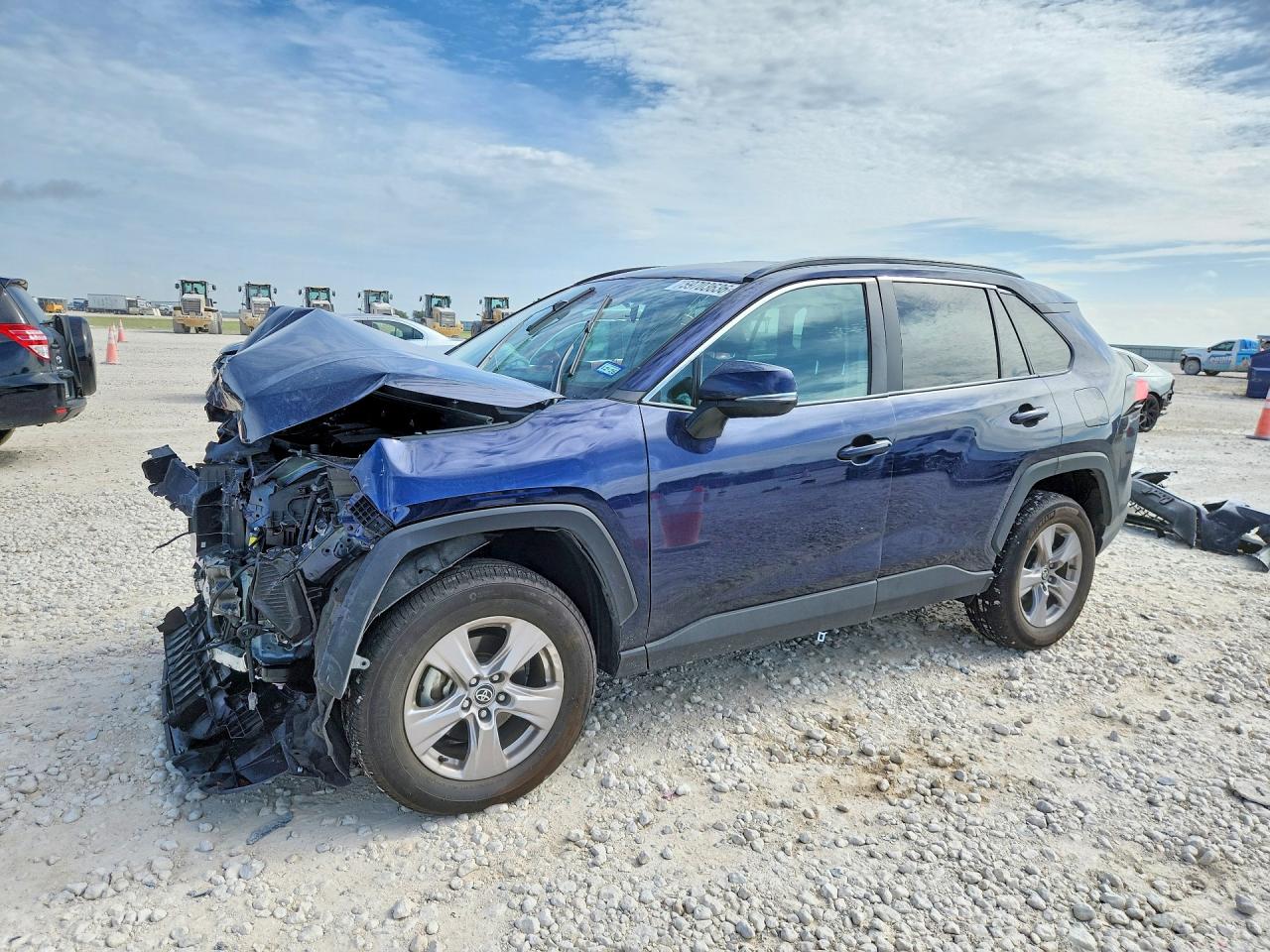 2025 TOYOTA RAV4 XLE | 2T3W1RFV6SW393998 | UPCARS