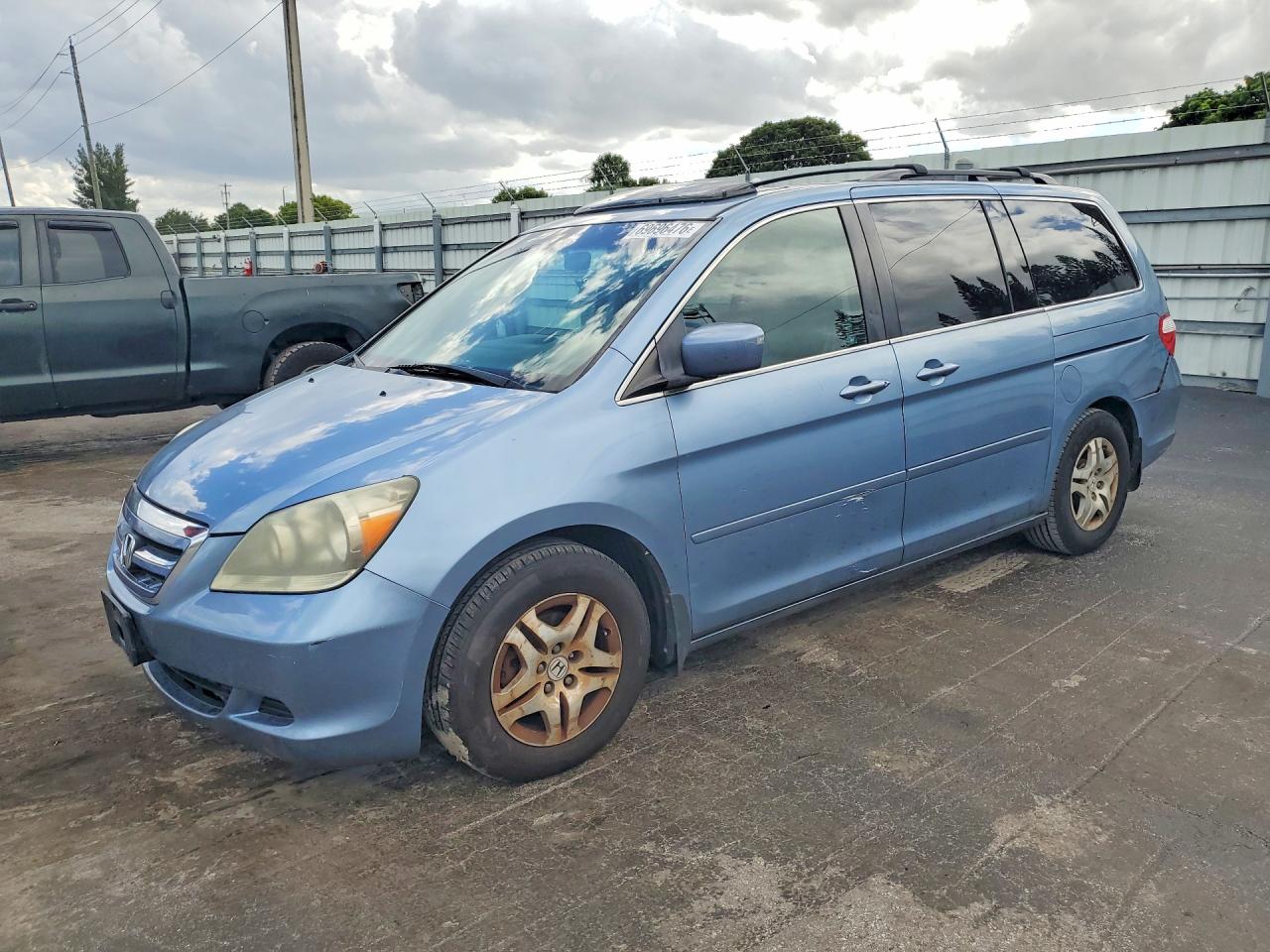 2007 HONDA ODYSSEY EXL | 5FNRL38667B077251 | UPCARS
