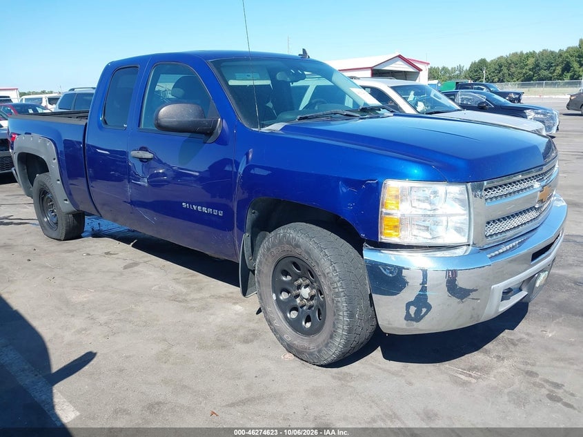 2013 CHEVROLET SILVERADO 1500 LT | 1GCRKSE79DZ352661 | UPCARS