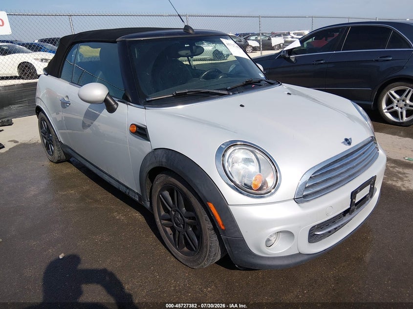 2014 MINI CONVERTIBLE COOPER | WMWZN3C51ET861322 | UPCARS