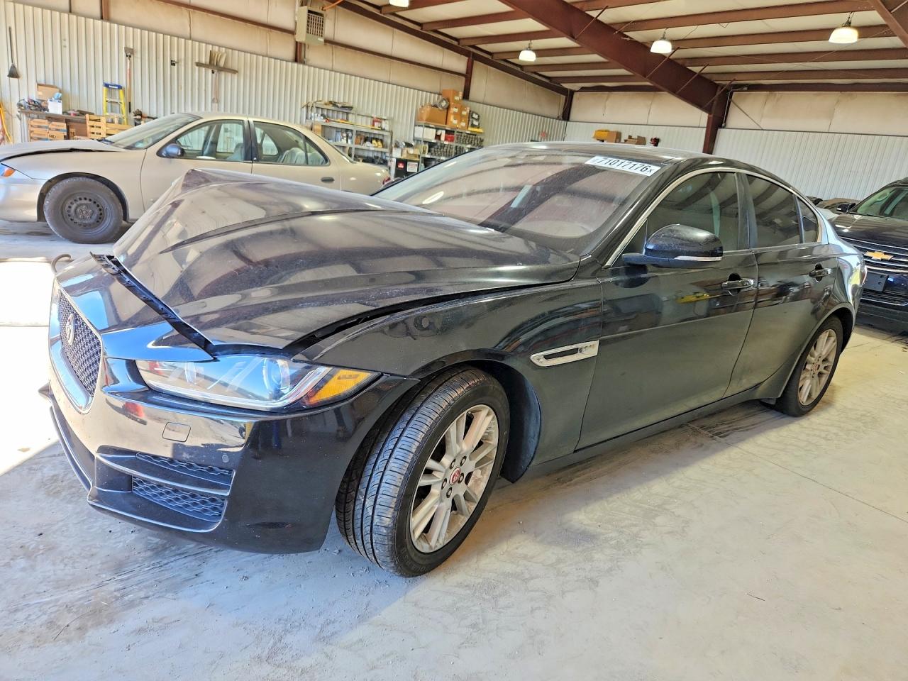2017 JAGUAR XE PREMIUM | SAJAD4BG5HA965180 | UPCARS