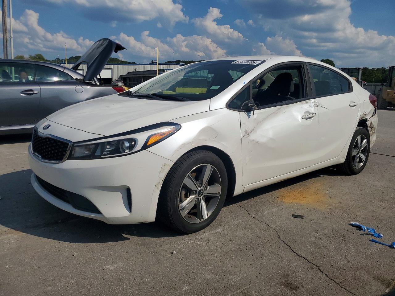 2018 KIA FORTE LX | 3KPFL4A70JE169660 | UPCARS