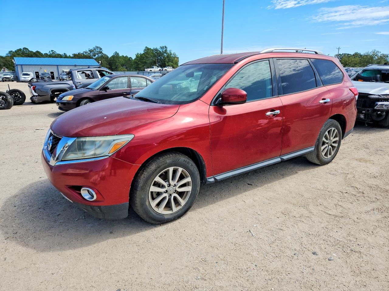 2015 NISSAN PATHFINDER SV | 5N1AR2MN8FC633540 | UPCARS