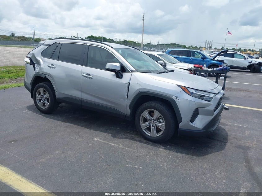 2025 TOYOTA RAV4 XLE | 2T3W1RFV1SC343558 | UPCARS