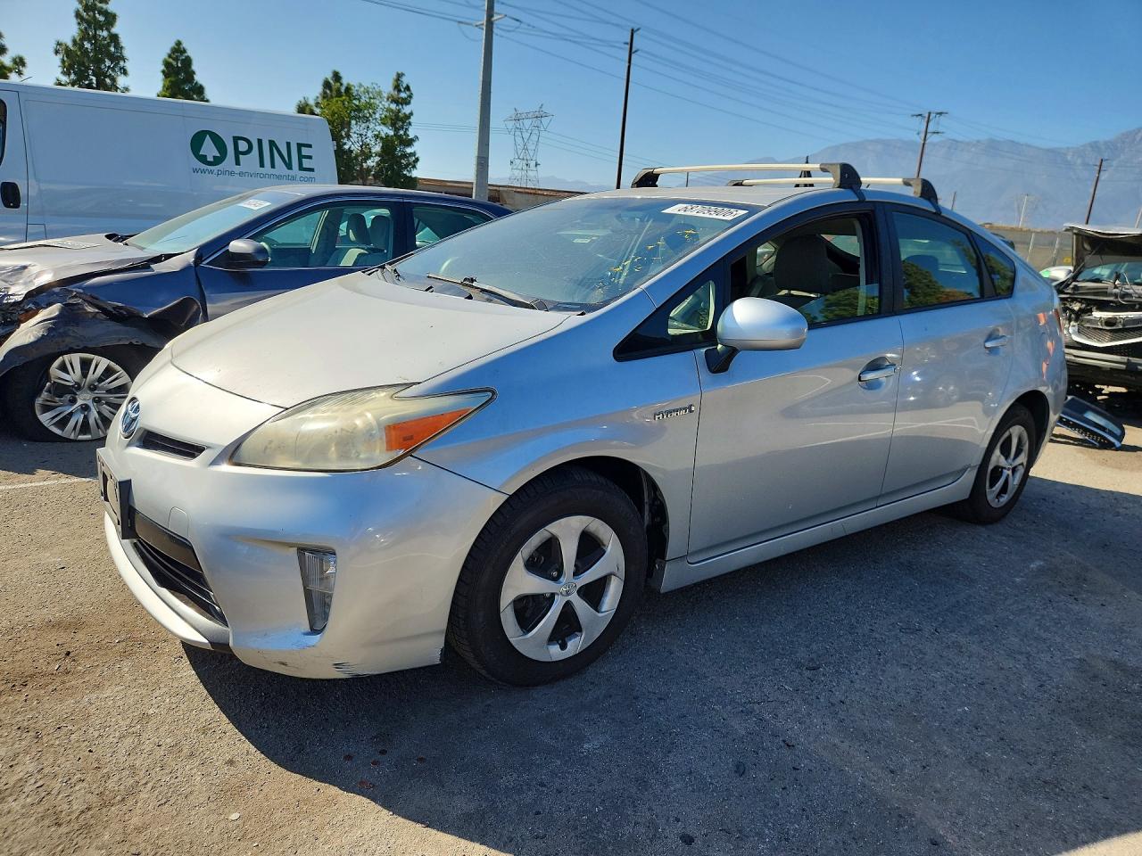 2015 TOYOTA PRIUS TWO | JTDKN3DU1F0424336 | UPCARS