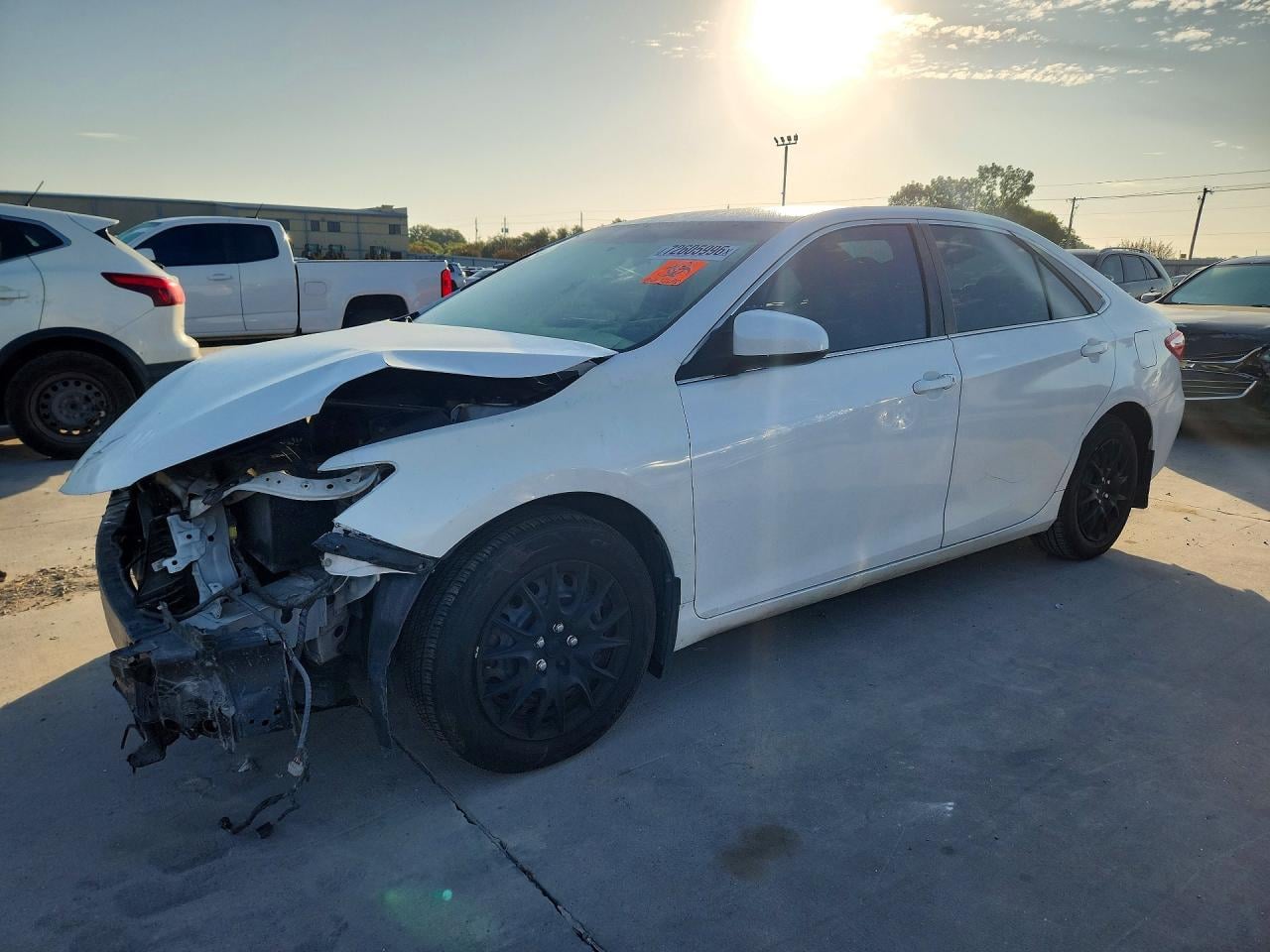 2015 TOYOTA CAMRY SE | 4T1BF1FKXFU010750 | UPCARS