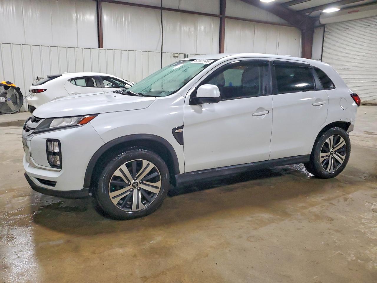 2023 MITSUBISHI OUTLANDER S/SE | JA4ARUAU4PU014337 | UPCARS