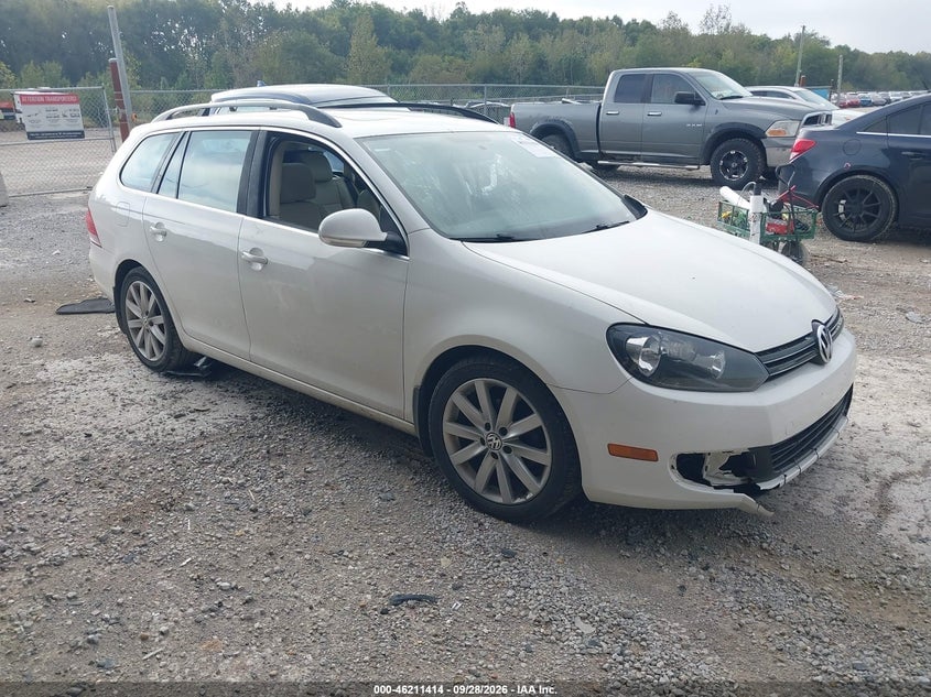 2013 VOLKSWAGEN JETTA SPORTWAGEN 2.5L SE | 3VWPP7AJ7DM640359 | UPCARS