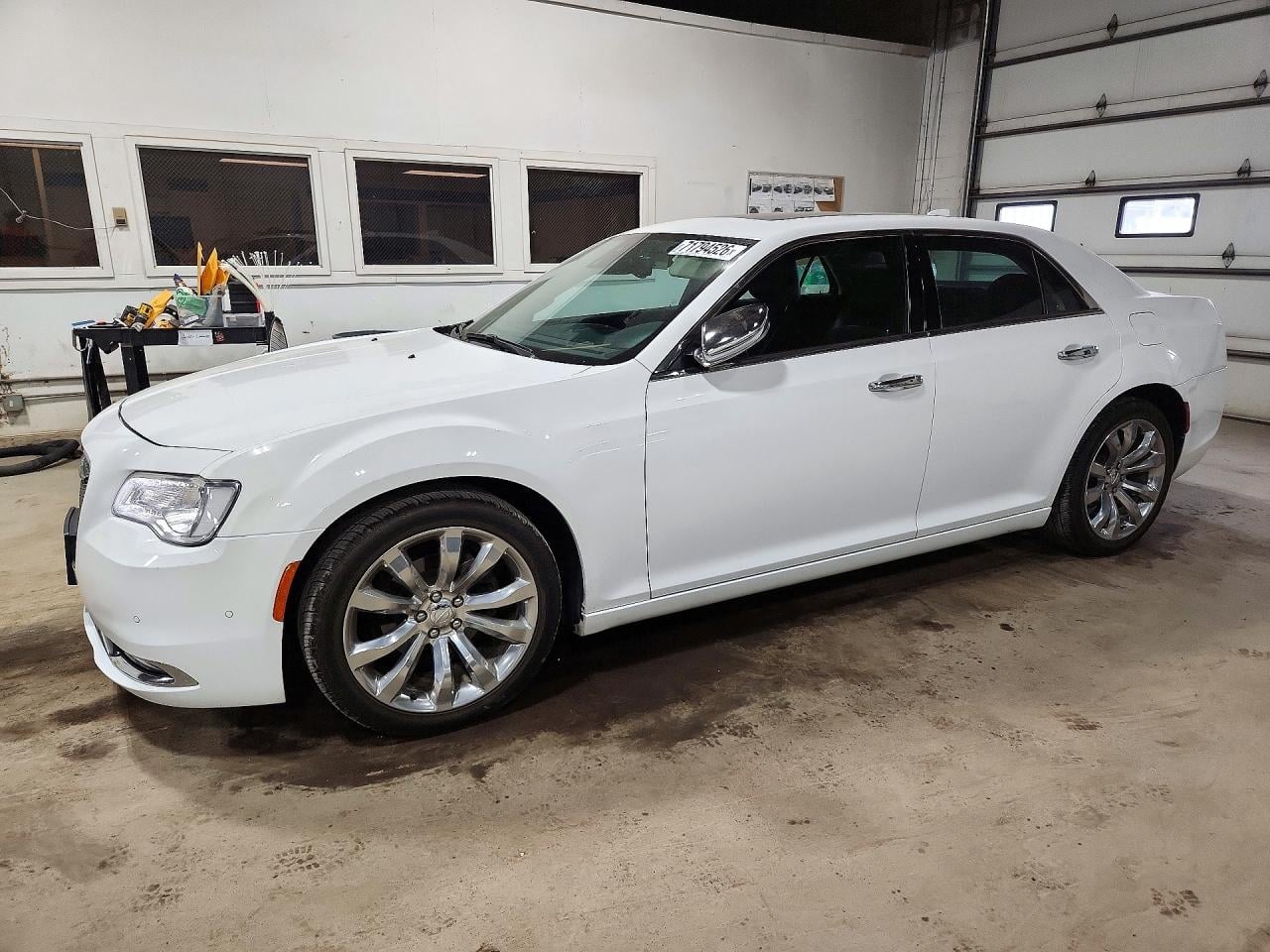 2018 CHRYSLER 300 LIMITED | 2C3CCAEG5JH319766 | UPCARS