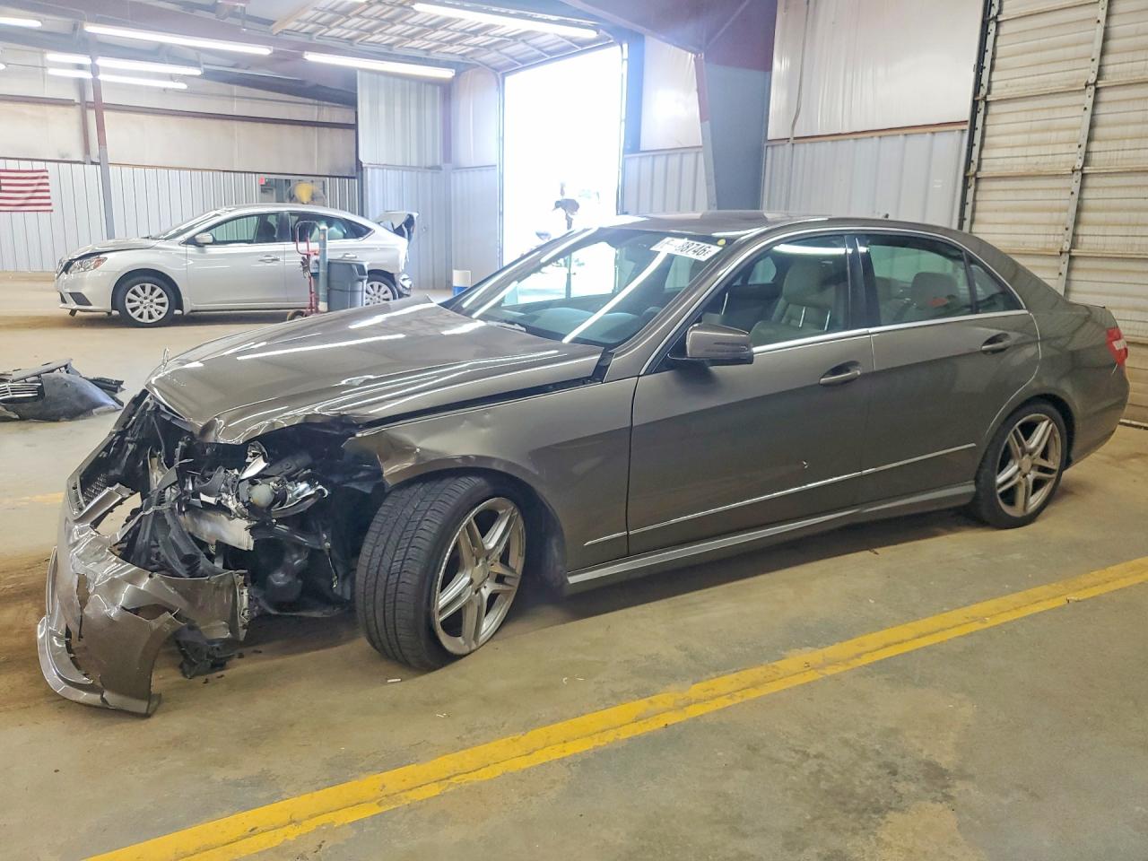 2011 MERCEDES-BENZ E-CLASS 350 | WDDHF5GB3BA417010 | UPCARS