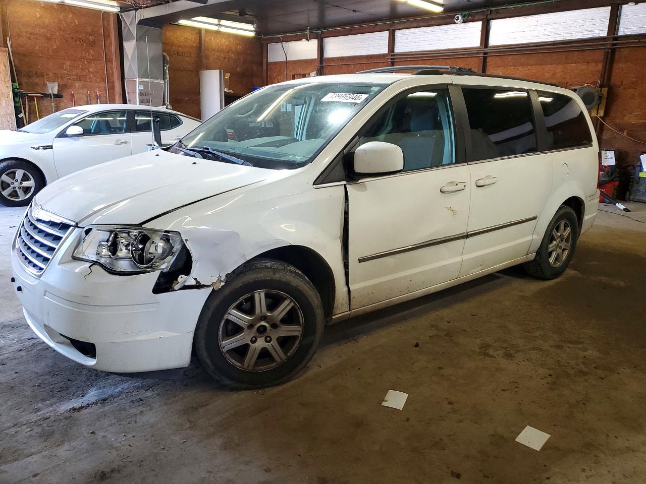2010 CHRYSLER MINIVAN TOURING | 2A4RR5D12AR413293 | UPCARS