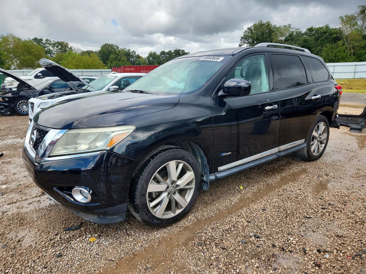 2014 NISSAN PATHFINDER SV | 5N1CR2MN5EC639920 | UPCARS