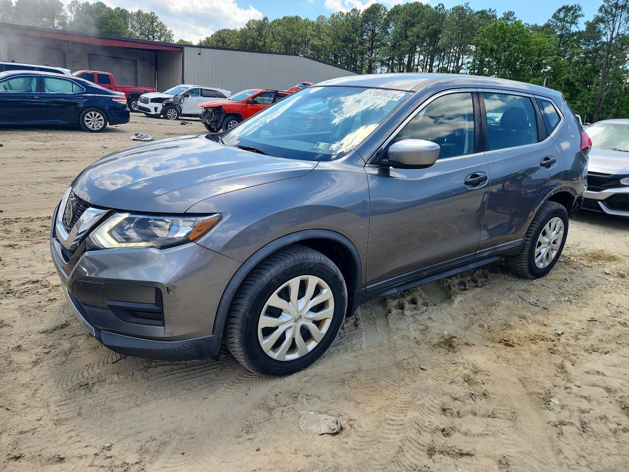 2018 NISSAN ROGUE S | KNMAT2MV3JP588448 | UPCARS