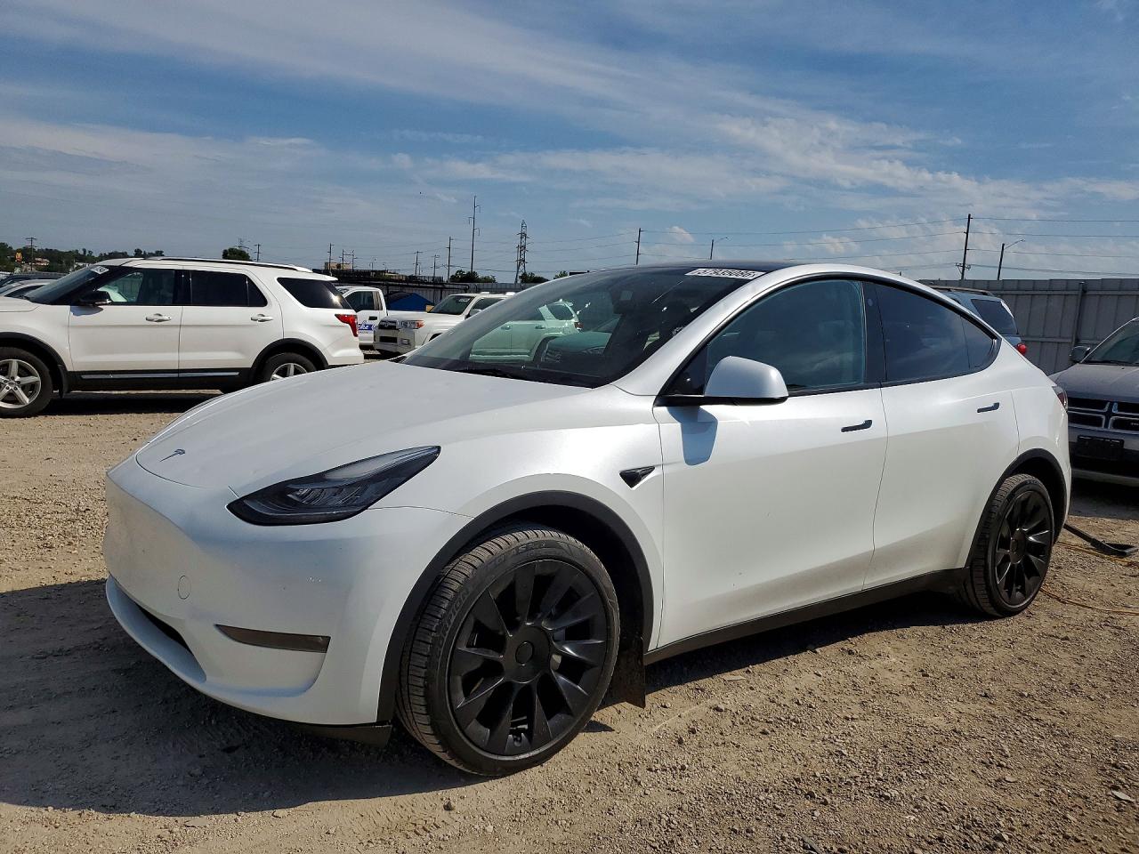 2023 TESLA MODEL Y | 7SAYGDEE7PA065353 | UPCARS