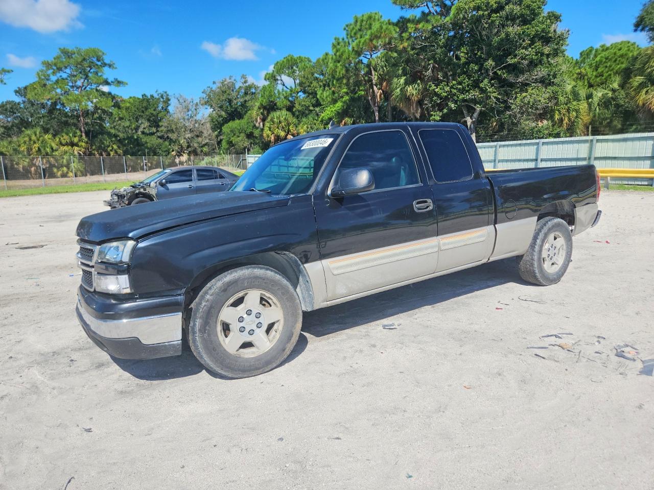 2007 CHEVROLET SILVERADO C1500 CLASSIC | 1GCEC19Z07Z152807 | UPCARS