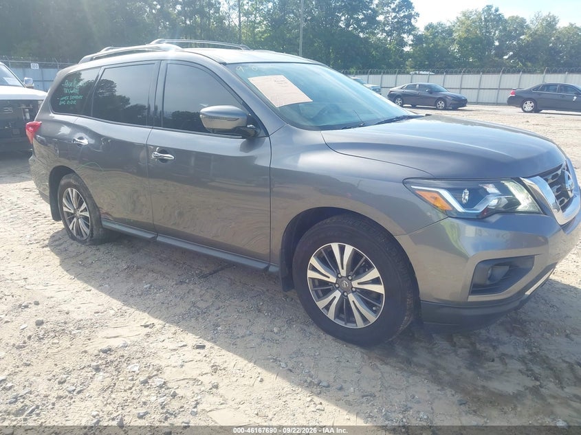 2017 NISSAN PATHFINDER SL | 5N1DR2MM5HC684744 | UPCARS