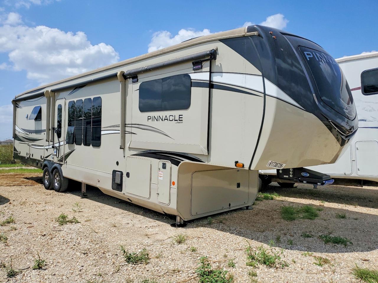 2022 JAYCO PINNACLE CAMPER | 1UJCJ0BV4N1RW0068 | UPCARS