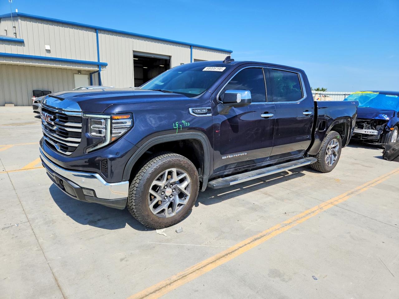 2025 GMC SIERRA K1500 SLT | 3GTUUDED7SG369901 | UPCARS