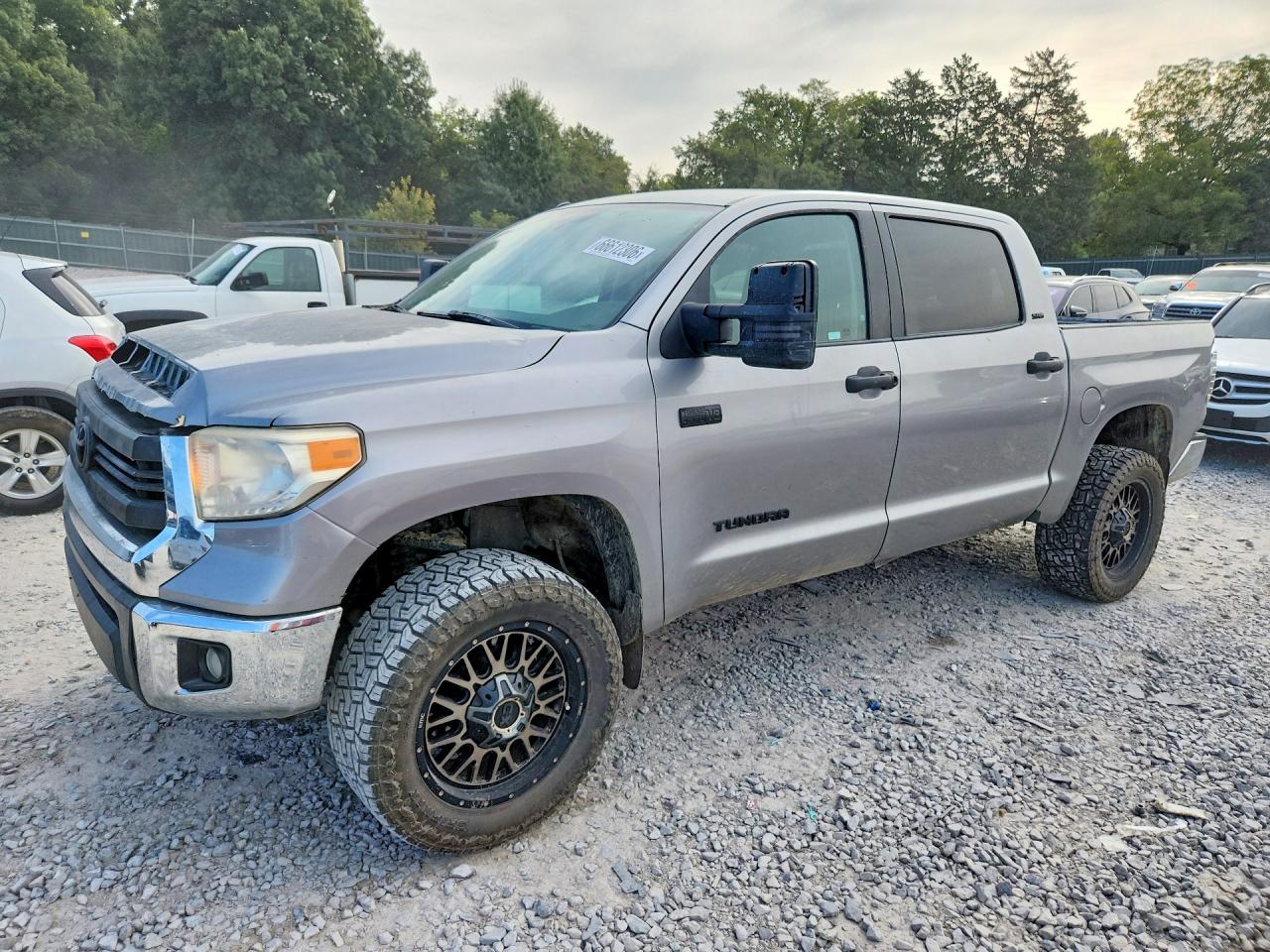2016 TOYOTA TUNDRA SR5 | 5TFDY5F15GX543689 | UPCARS