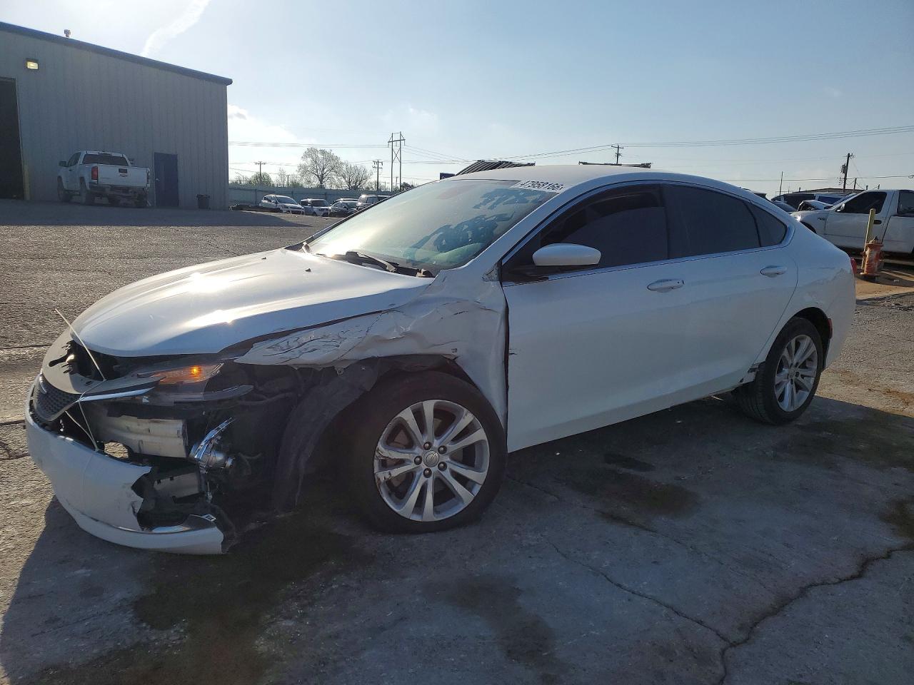 2016 CHRYSLER 200 LIMITED | 1C3CCCAB3GN149929 | UPCARS