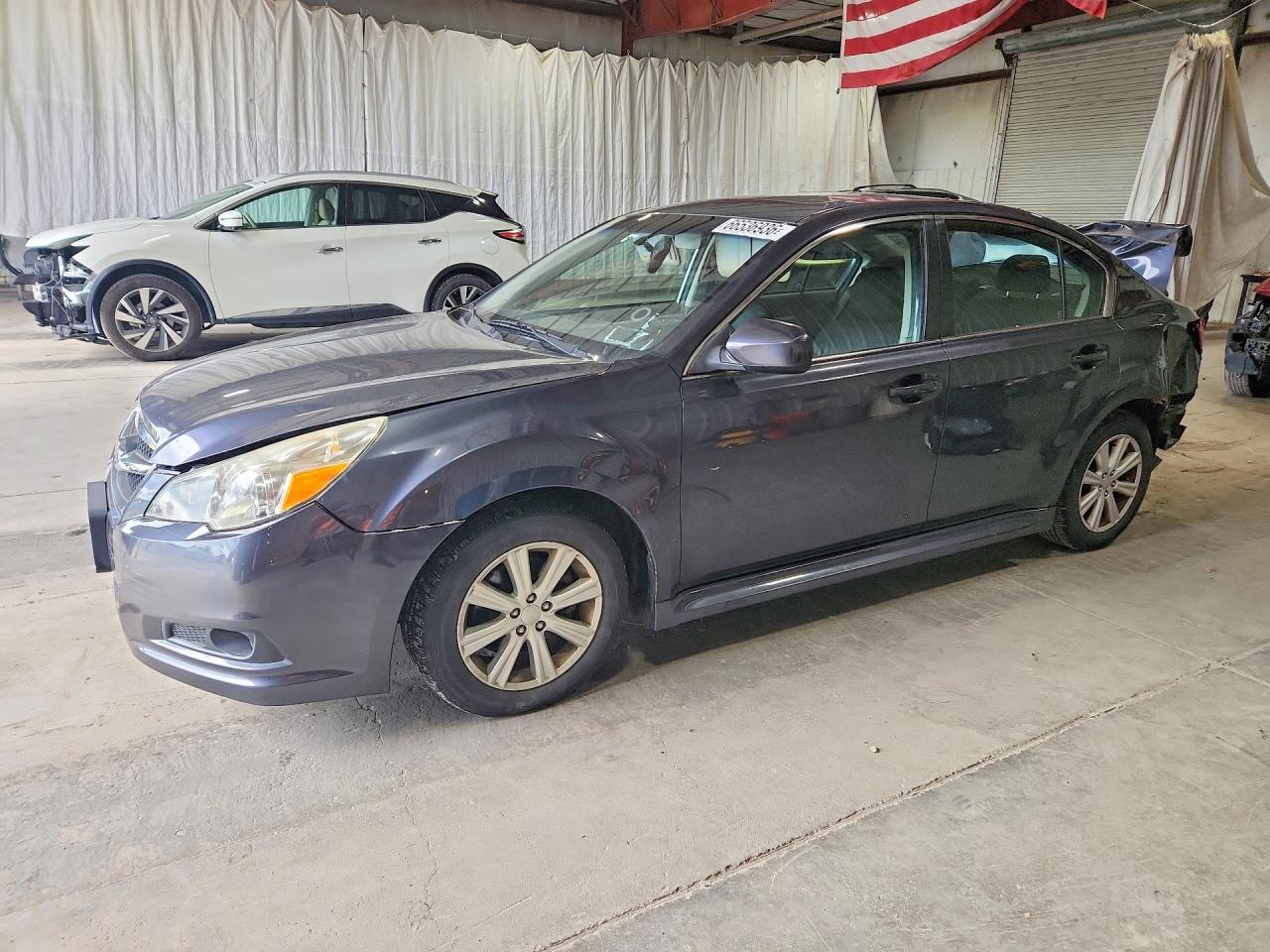 2011 SUBARU LEGACY 2.5I LIMITED | 4S3BMBG63B3260686 | UPCARS