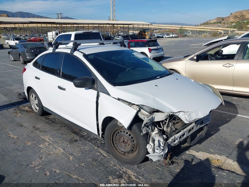 2014 FORD FOCU S | 1FADP3E20EL462658 | UPCARS