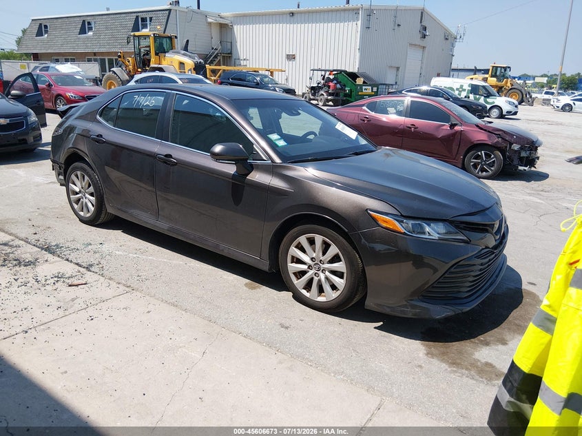 2018 TOYOTA CAMRY LE | 4T1B11HK9JU115915 | UPCARS