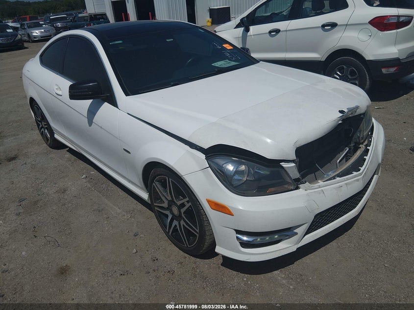 2015 MERCEDES-BENZ C 250 | WDDGJ4HB1FG391741 | UPCARS