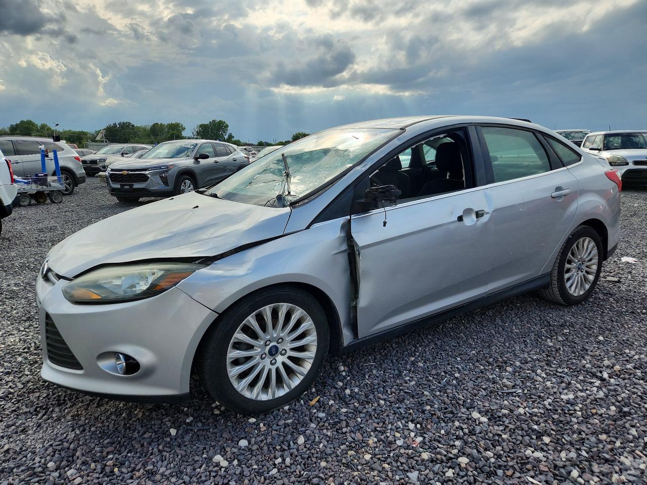 2012 FORD FOCUS TITANIUM | 1FAHP3J29CL451050 | UPCARS