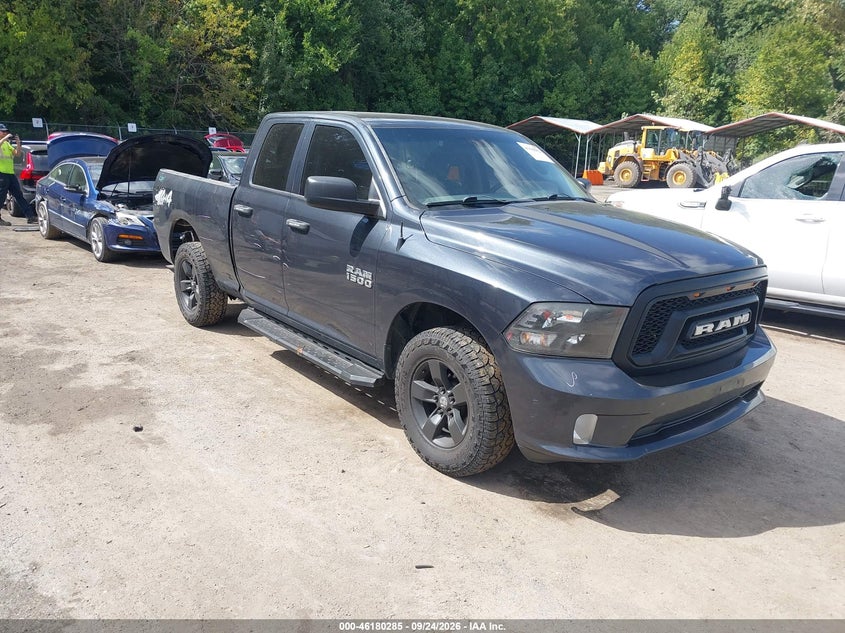 2017 RAM 1500 EXPRESS  4X4 6'4 BOX | 1C6RR7FG8HS529620 | UPCARS